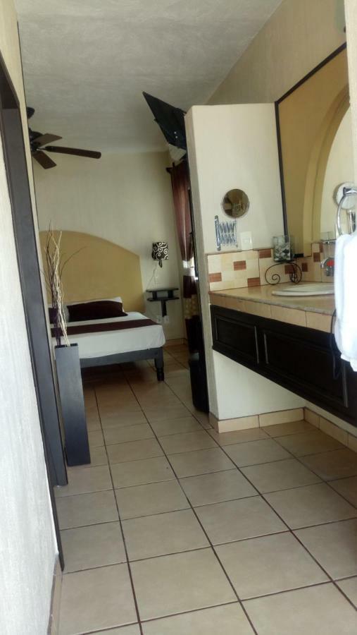 Hotel Brambila Union de Tula Bagian luar foto